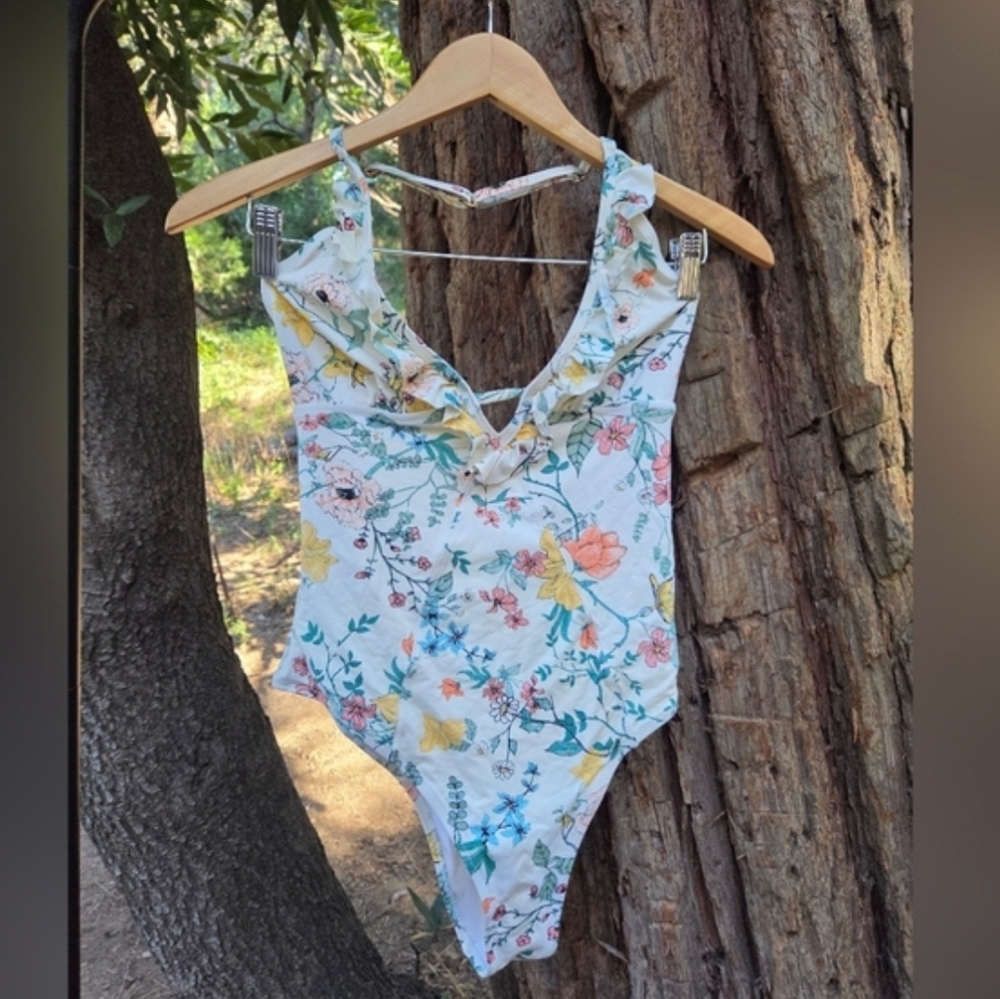 Anthropologie‎ Somedays Lovin Floral Bathing Suit